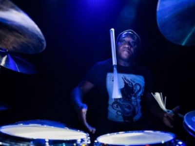 Siemy Di: Professional Drummer